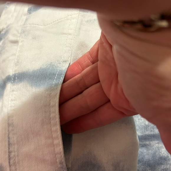 DG2 by Diane Gilman Tie Dye Denim
Printed Boxy Jacket SZ M - Picture 5 of 12